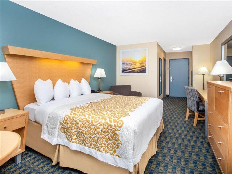 Days Inn By Wyndham Woodland Eksteriør bilde